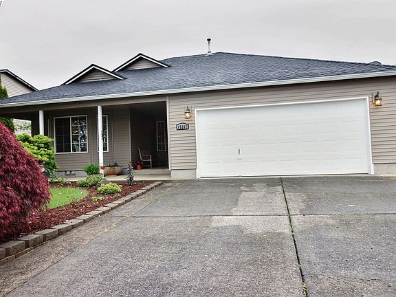 4th image of 15207 NE 46th St