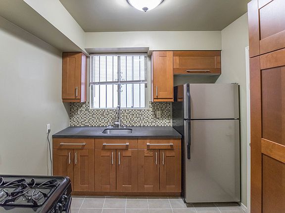 5th image of 9909 Durant Dr APT 2