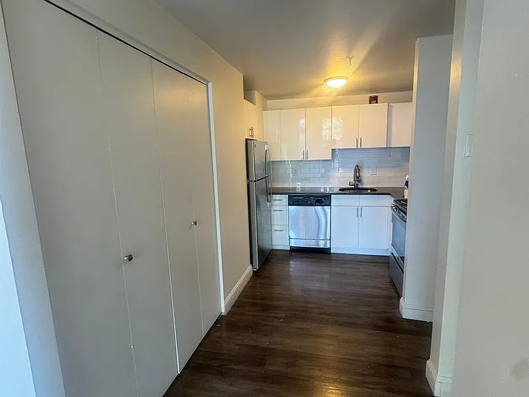 SilverBrick Lofts — Photo 13
