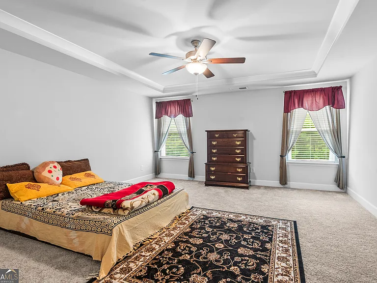 5467 Fountain Head Ln — Photo 20