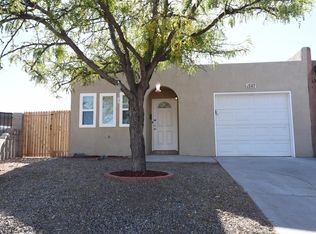 547 Adrian St SW, Albuquerque, NM 87121