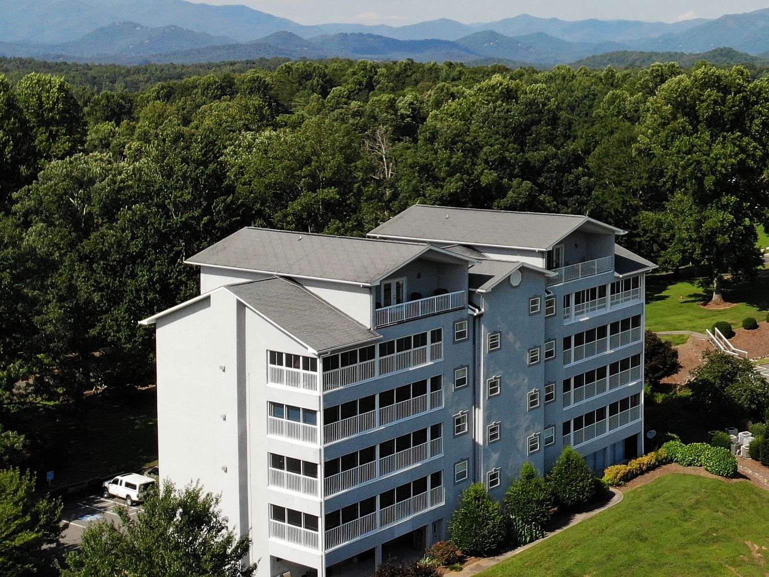 3221 Holland Ct, Young Harris, GA 30582 Zillow