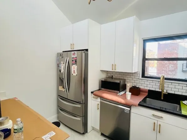 31-46 29th Street image 2 of 10