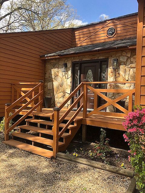 Stone & real cedar siding!