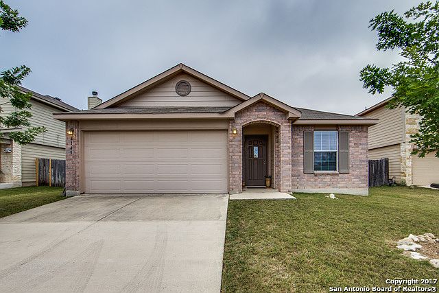 1st image of 8143 Ashwood Pointe