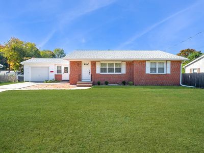 114 Montague St, Turners Falls, MA, 01376