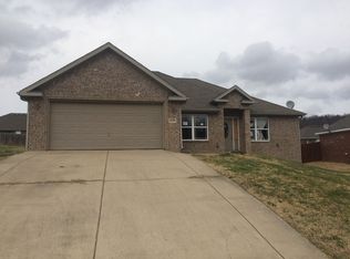 2120 Presley Ln, Springdale, AR 72764