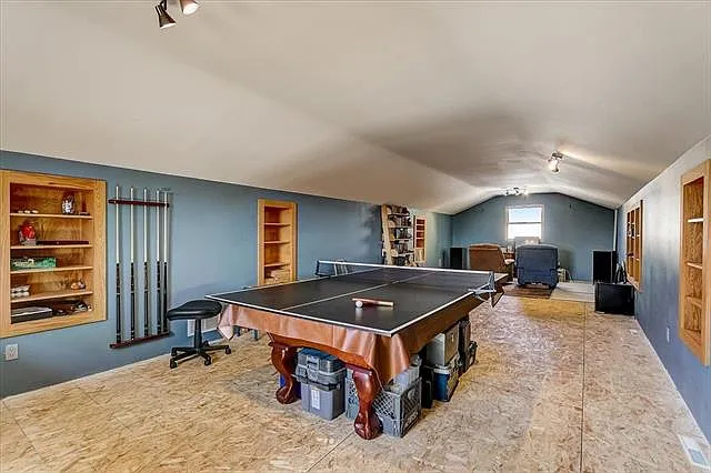 314 E Church St — Photo 13