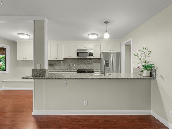 5th image of 9588 SW Frewing Ct