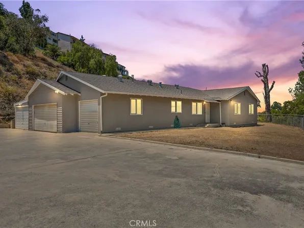 19181 Stoller Ln, Santa Ana, CA 92705