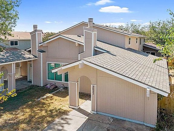 2nd image of 2633 Isbella Dr