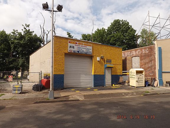 4th image of 116 Eaton Pl