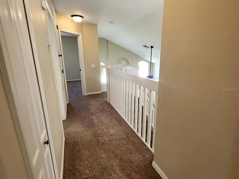 25903 Bloomsbury Ct — Photo 49