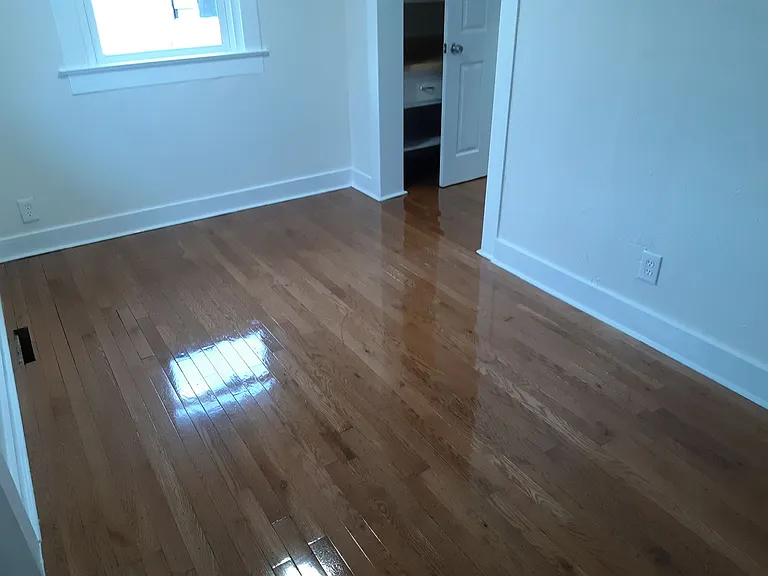 116 Redwood Ave — Photo 16
