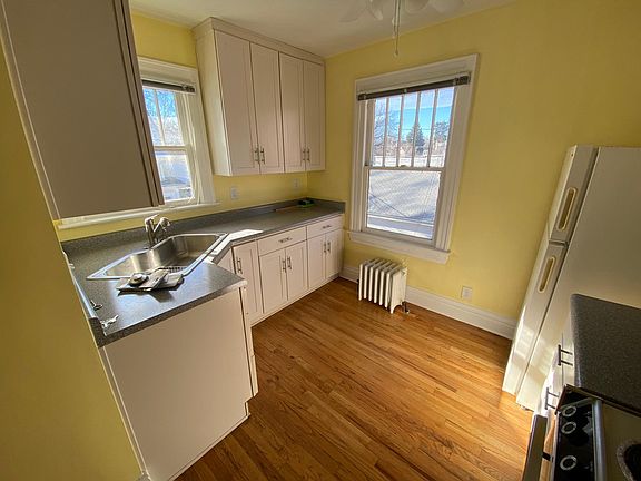 2nd image of 785 N Marion St #5