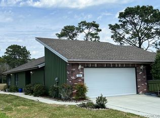 22 Golfview Ct, Homosassa, FL 34446