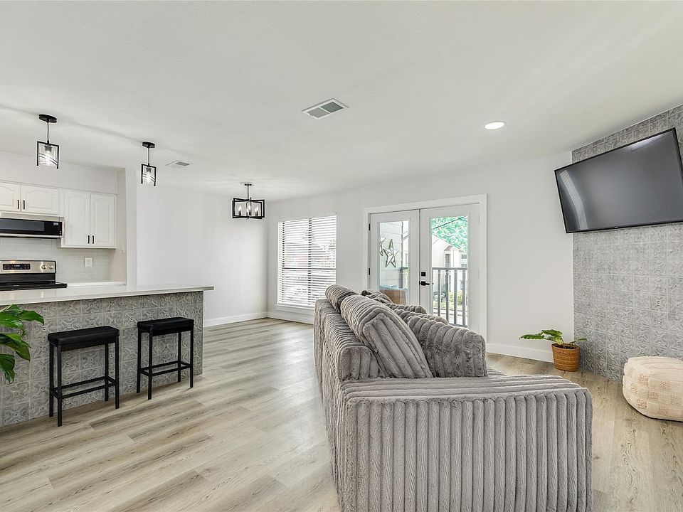 1st image of 3220 69th St APT F5