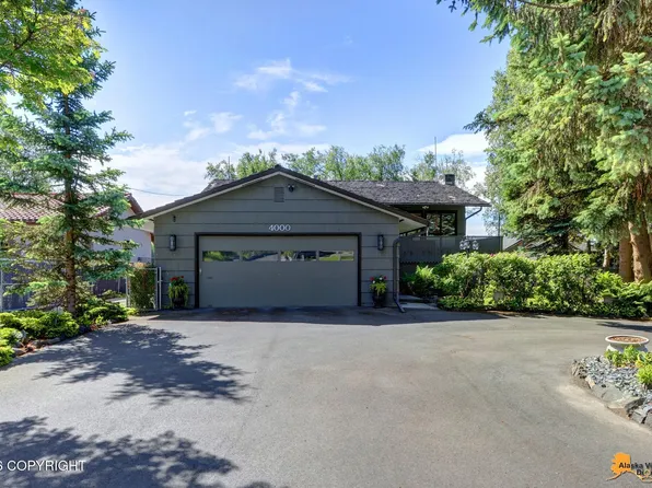 4000 Caravelle Dr, Anchorage, AK 99502