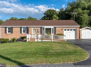 479 Panorama Dr, Denver, PA 17517