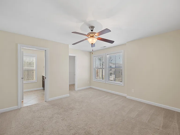 4629 Lee Ave — Photo 15
