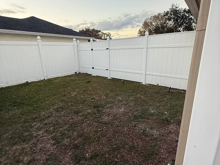 101 Teakwood Dr #101 — Photo 12