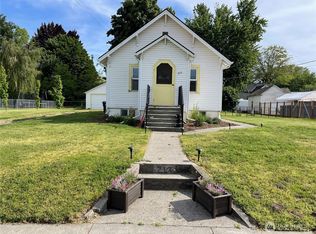 212 E 6th St, Waitsburg, WA 99361