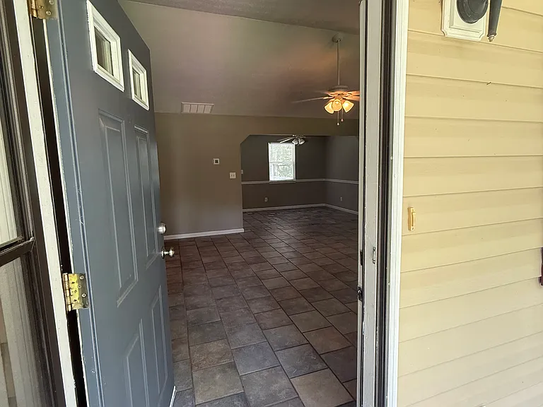 668 Tabby Linch Rd — Photo 2