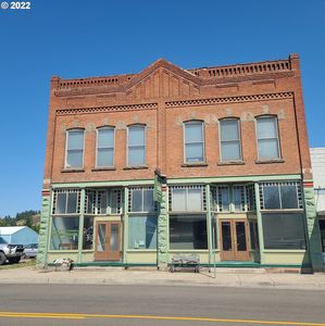77 N 8th Ave, Elgin, OR, 97827