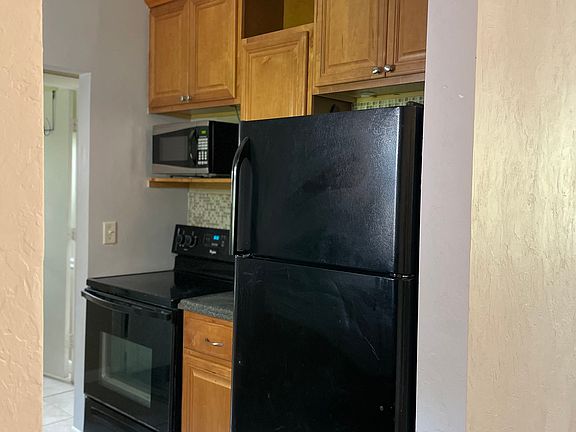 Kitchen- new paint 8/9/2024