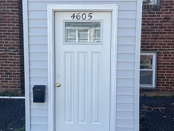 3rd image of 4605 Langston Blvd