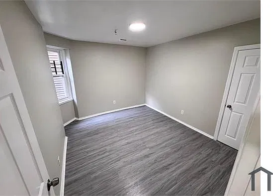 4 bed, $2,295 — Photo 4