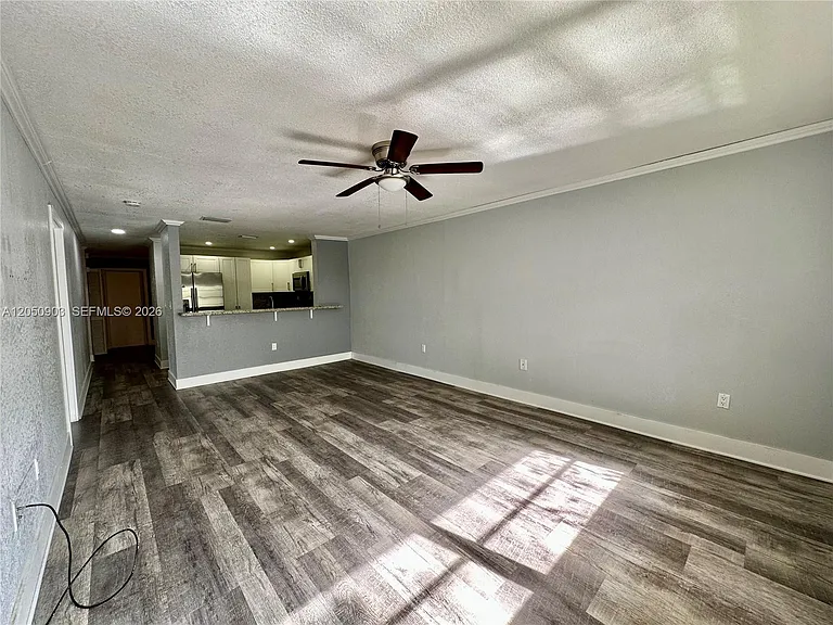 15430 SW 82nd Ln #633 — Photo 9
