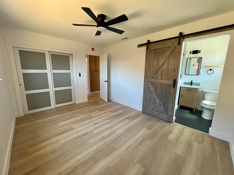 1327 Tanglewood Dr — Photo 14
