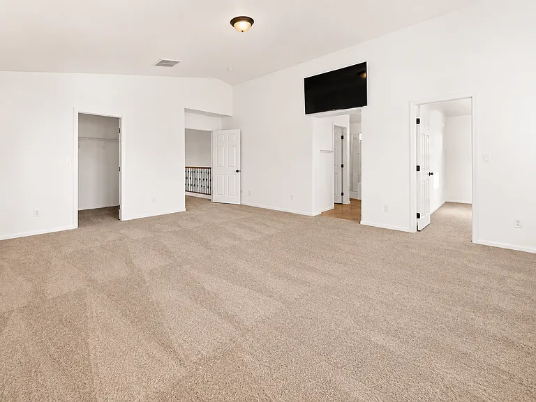 1633 Orange Daisy Pl — Photo 10