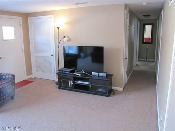 4th image of 9790 E Idlewood Dr
