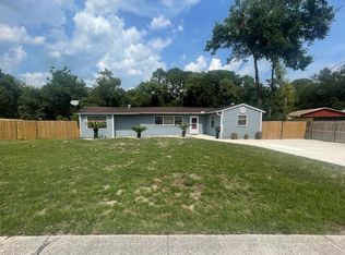 2943 Peach Dr, Jacksonville, FL 32246