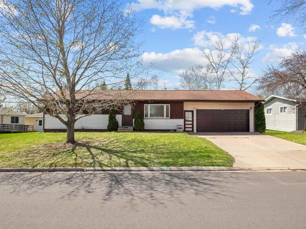 72 N Park St, Clintonville, WI 54929