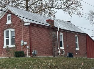 817 N 17th St, Quincy, IL 62301