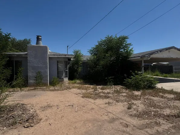 661A Jarales Rd, Belen, NM 87002