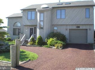1013 Capstan Dr, Forked River, NJ