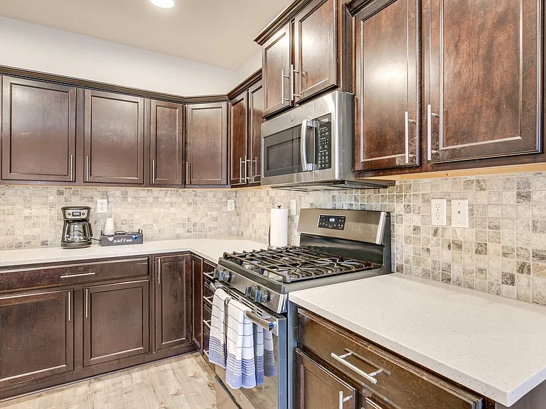 2430 Fieldcress Rd — Photo 8