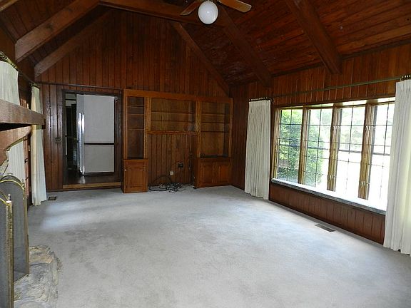 Den, Bookcases, Bow Window