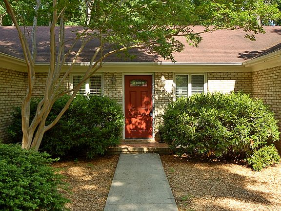 3rd image of 6210 Oak Forest Ct