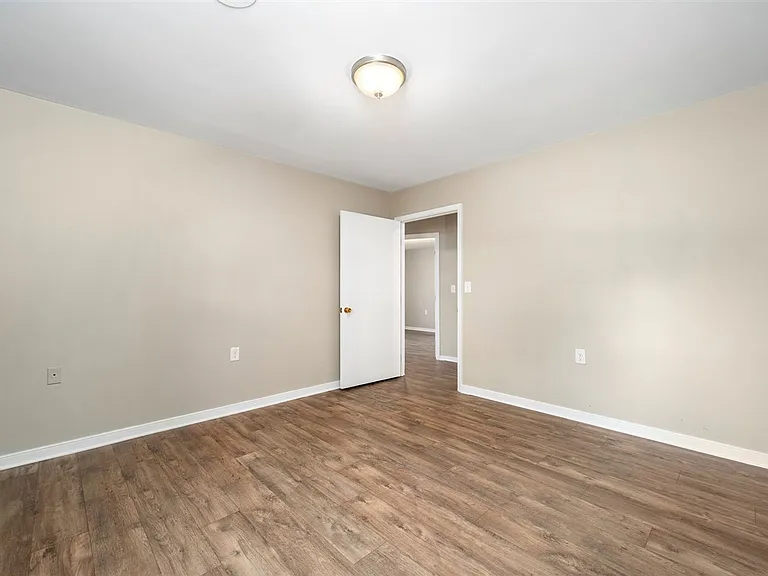 9201 Rattlesnake Rd — Photo 21