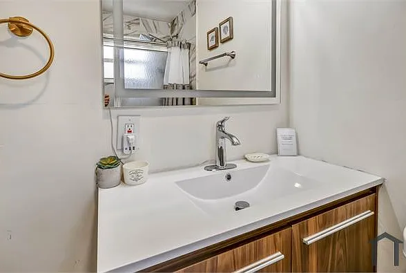 1 bed, 450 sqft, $1,400 — Photo 3