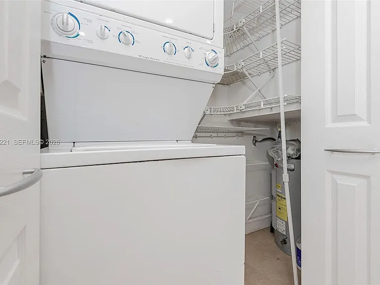 4520 SW 68th Court Cir #5-25 — Photo 11