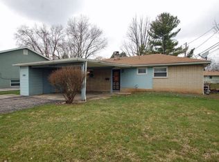 1759 Woodcrest Rd, Columbus, OH 43232