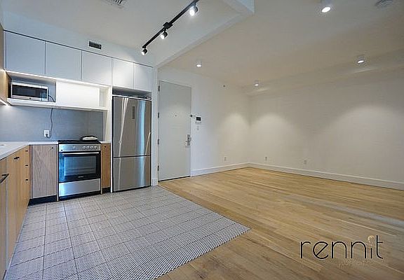 3rd image of 633 Marcy Ave #601