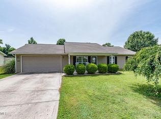 320 Augusta Ave, Maryville, TN 37804