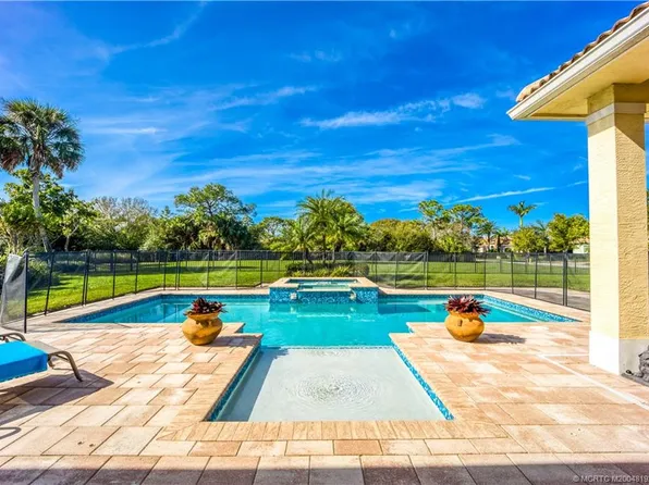 7392 SE Ravissant Dr, Stuart, FL 34997